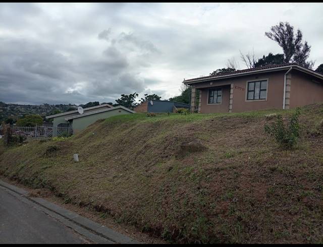 2 BEDROOM HOUSE FOR SALE IN NTUZUMA